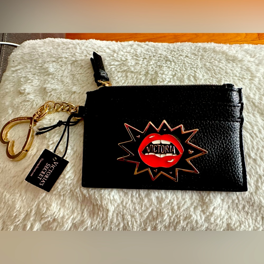 Victoria’s Secret keychains wallet
